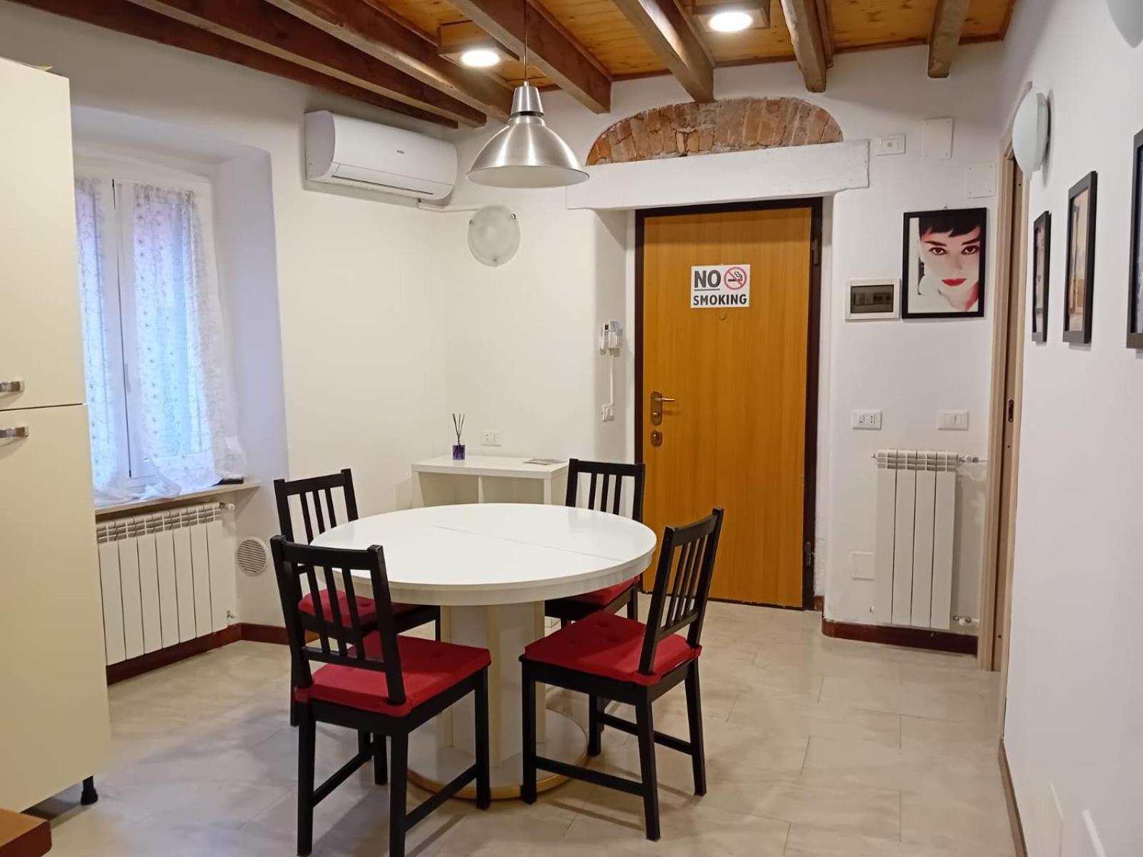 Appartamento Il Vicolo La Spezia Cinque Terre Luaran gambar