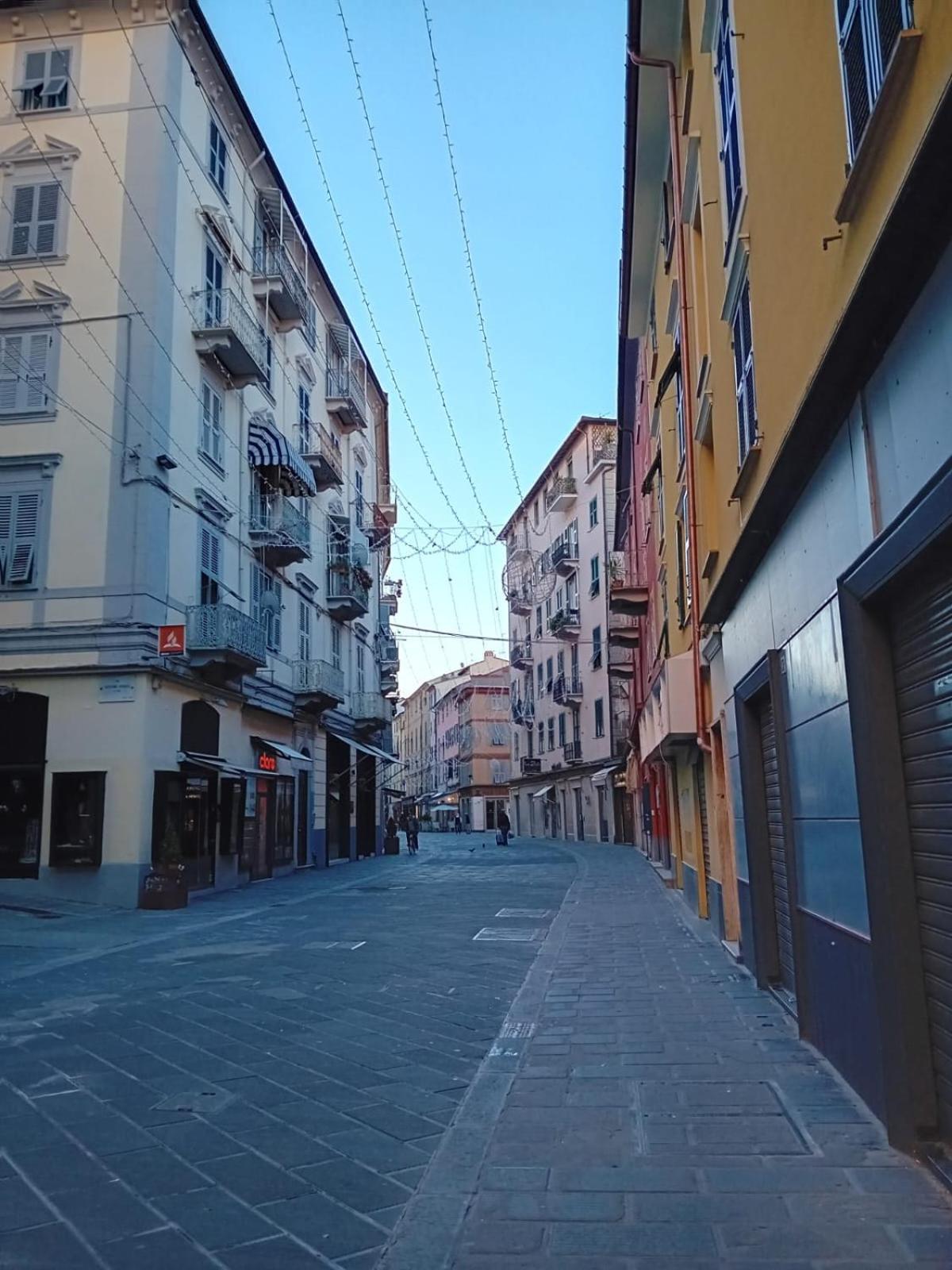 Appartamento Il Vicolo La Spezia Cinque Terre Luaran gambar